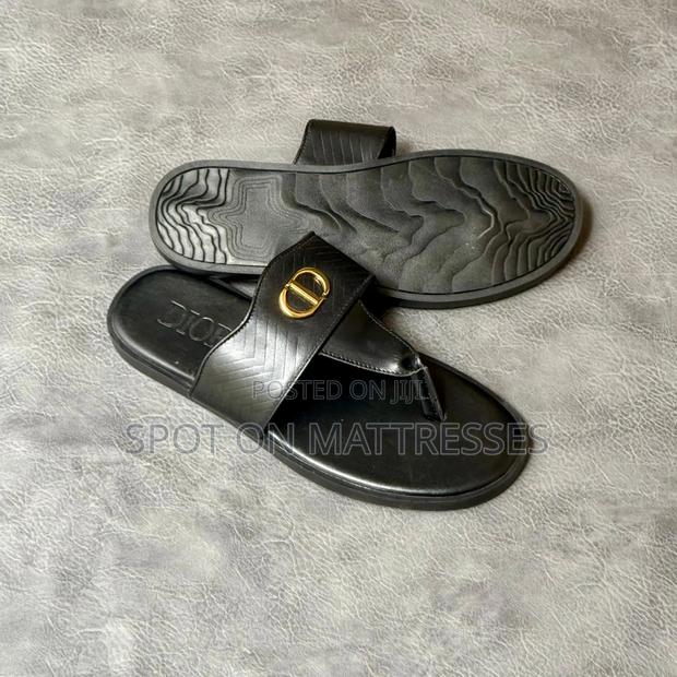 Fire Si Fire! Classic Gucci Sandals For Men. Available Sizes 39 - 46. - thumbnail 4