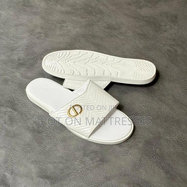 Fire Si Fire! Classic Gucci Sandals For Men. Available Sizes 39 - 46. - thumbnail 7