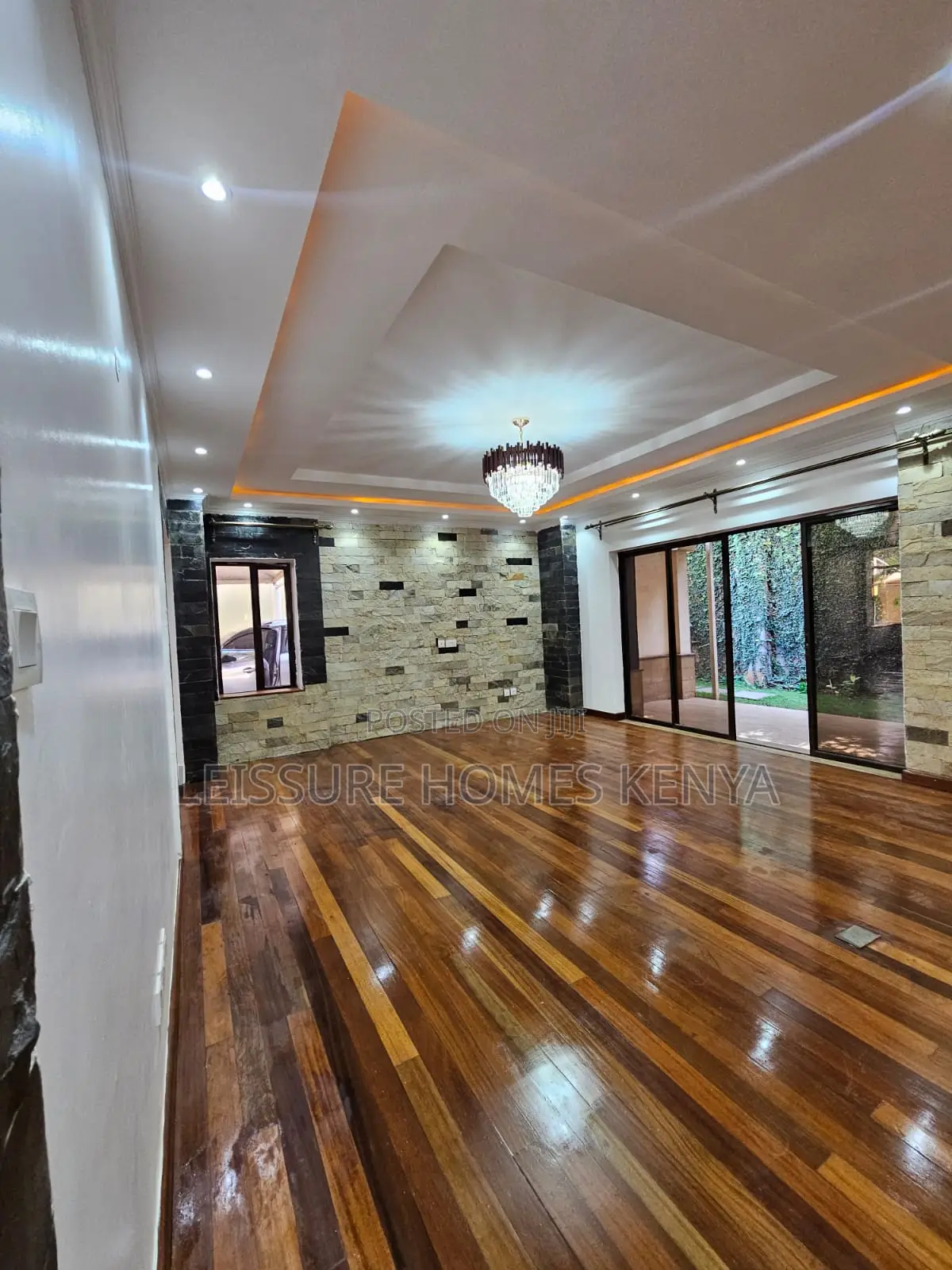 4bdrm Townhouse / Terrace in Kileleshwa for rent