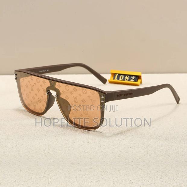 High Quality Sun Glasses - thumbnail 4