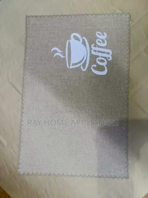 Rectangular Table Mats Et Have 6pcs 
Size: 30*45cm