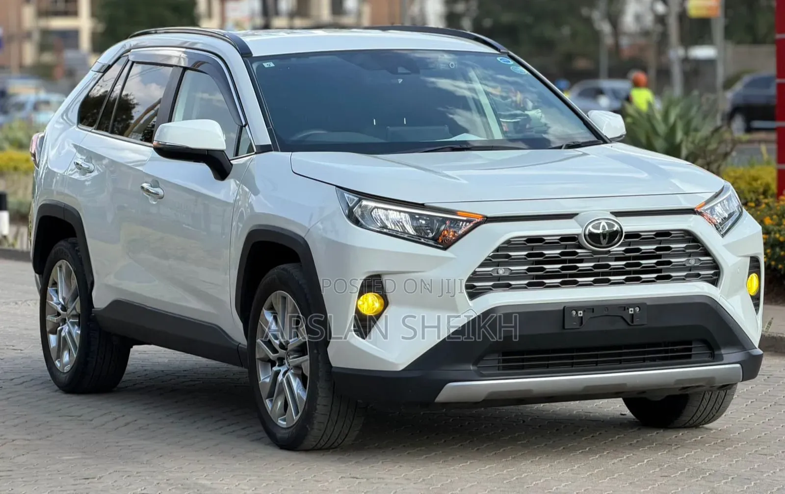 Toyota RAV4 2019 White