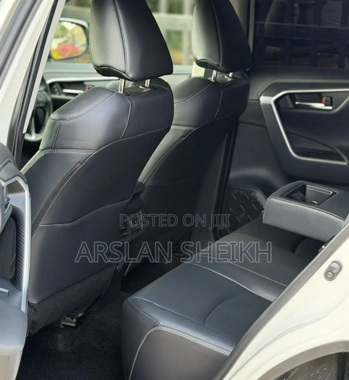 Toyota RAV4 2019 White
