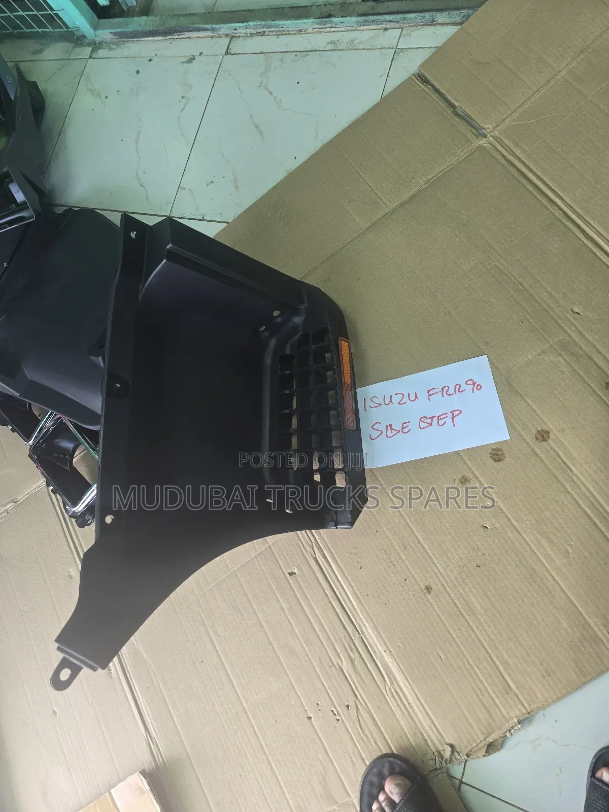 Isuzu Frr90 Side Step
