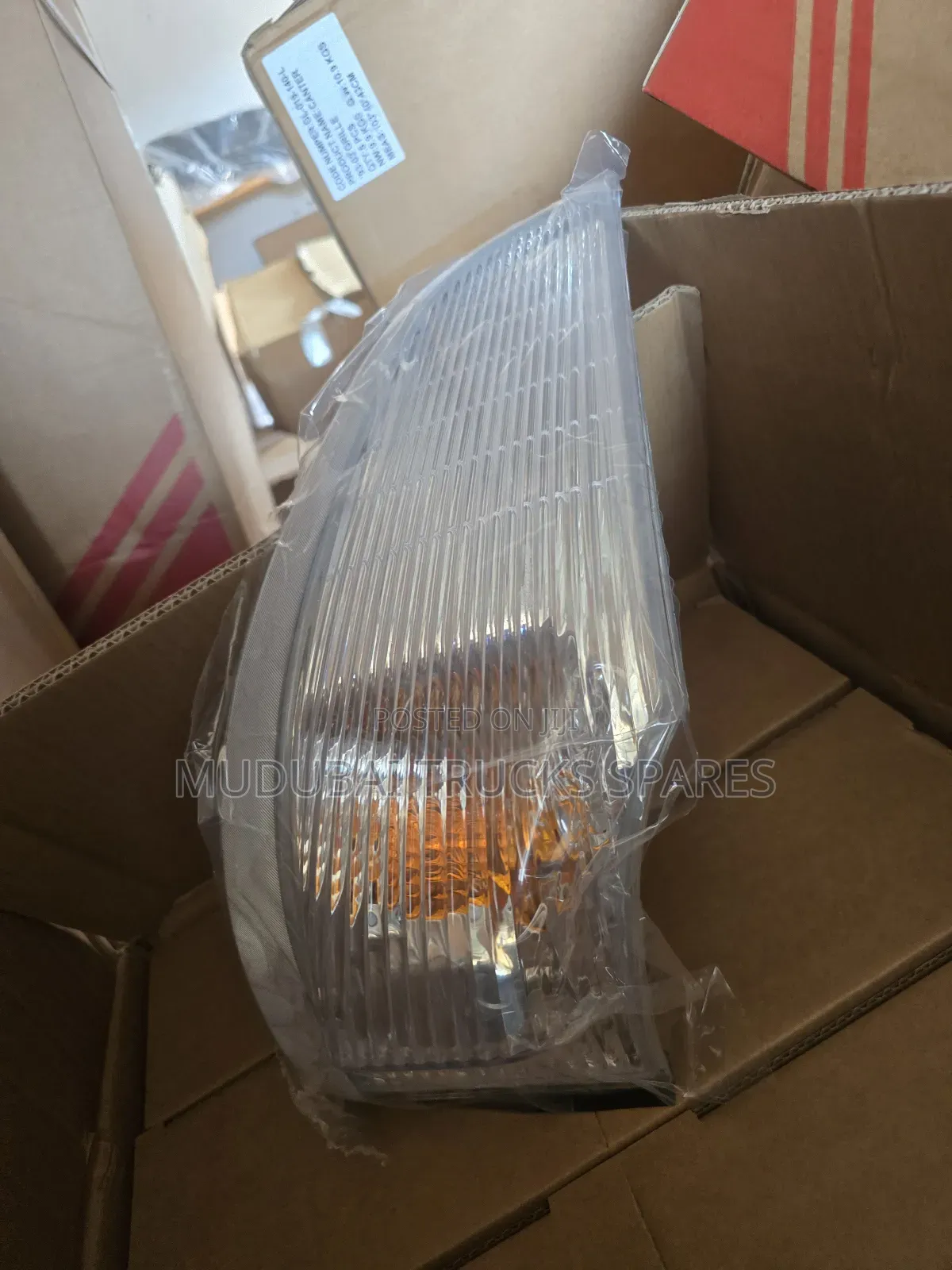 Mitsubishi Canter 4m51 Front Indicator Lamp