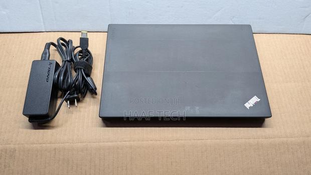 Laptop Lenovo ThinkPad X270 8GB Intel Core I5 SSD 256GB - main view