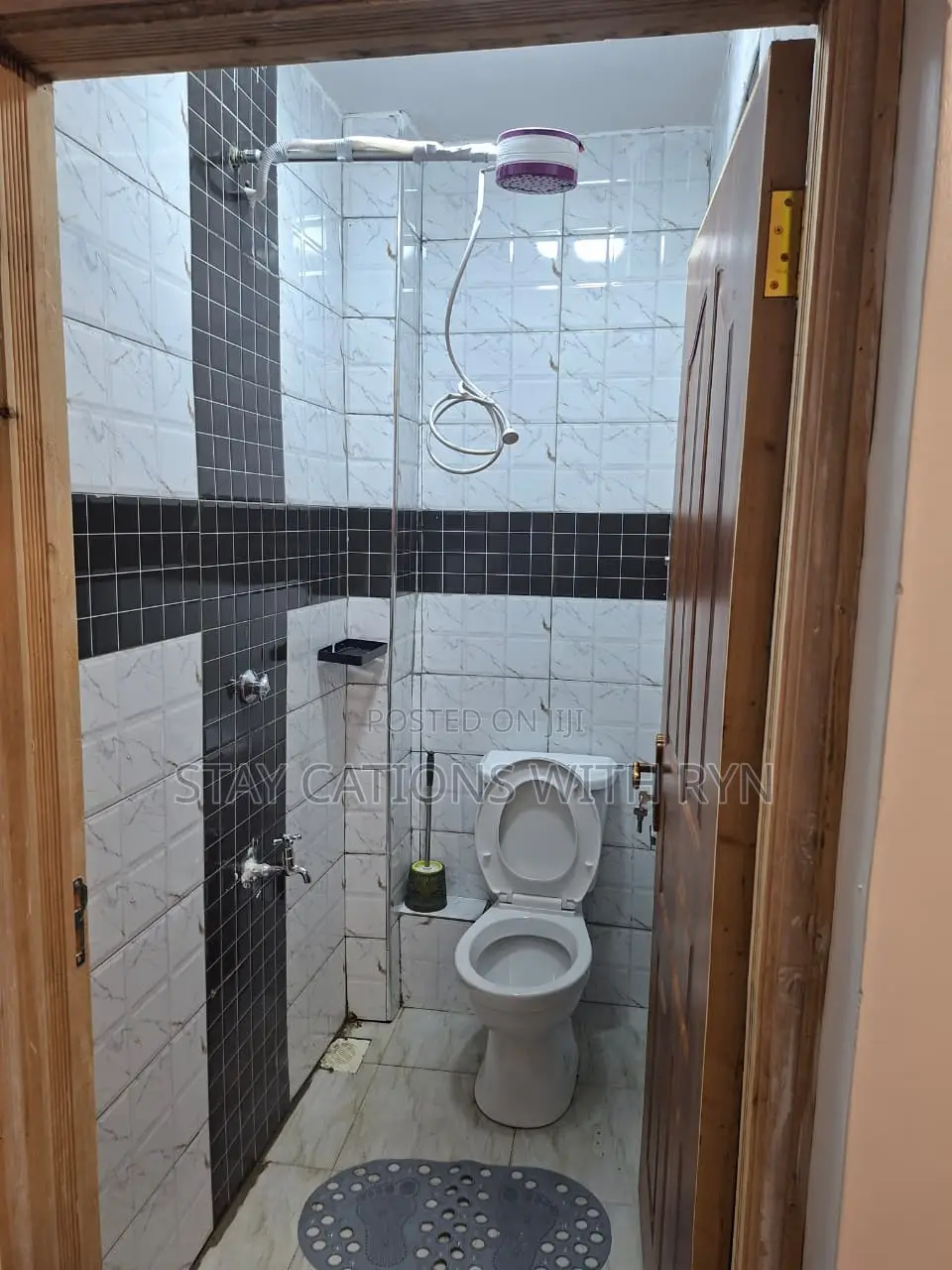Budget Studio - Airbnb in Ruaka Town Near Two Rivers
