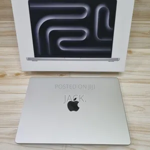 New Laptop Apple MacBook Pro 2024 M4 14-Inch 16GB Apple M4 SSD 1T