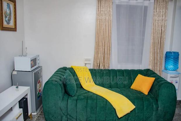 1 Bedroom Airbnb Kamakis - thumbnail 6