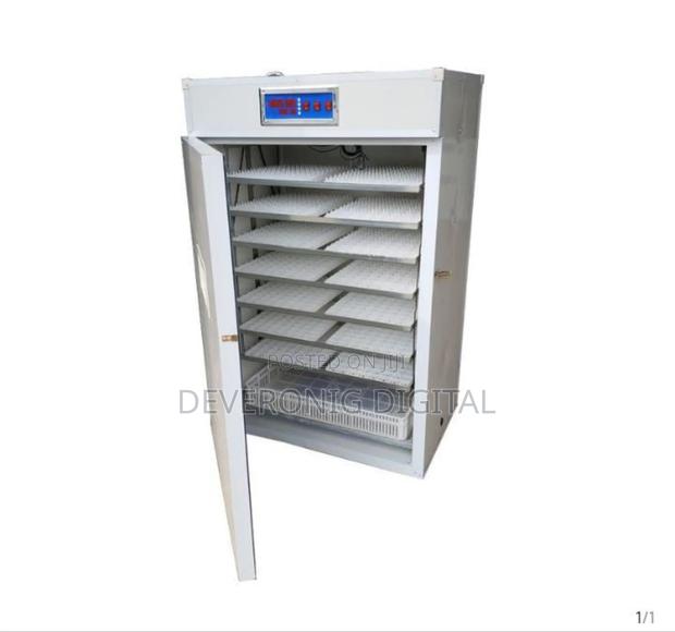 1056 Eggs Automatic Incubator - main view