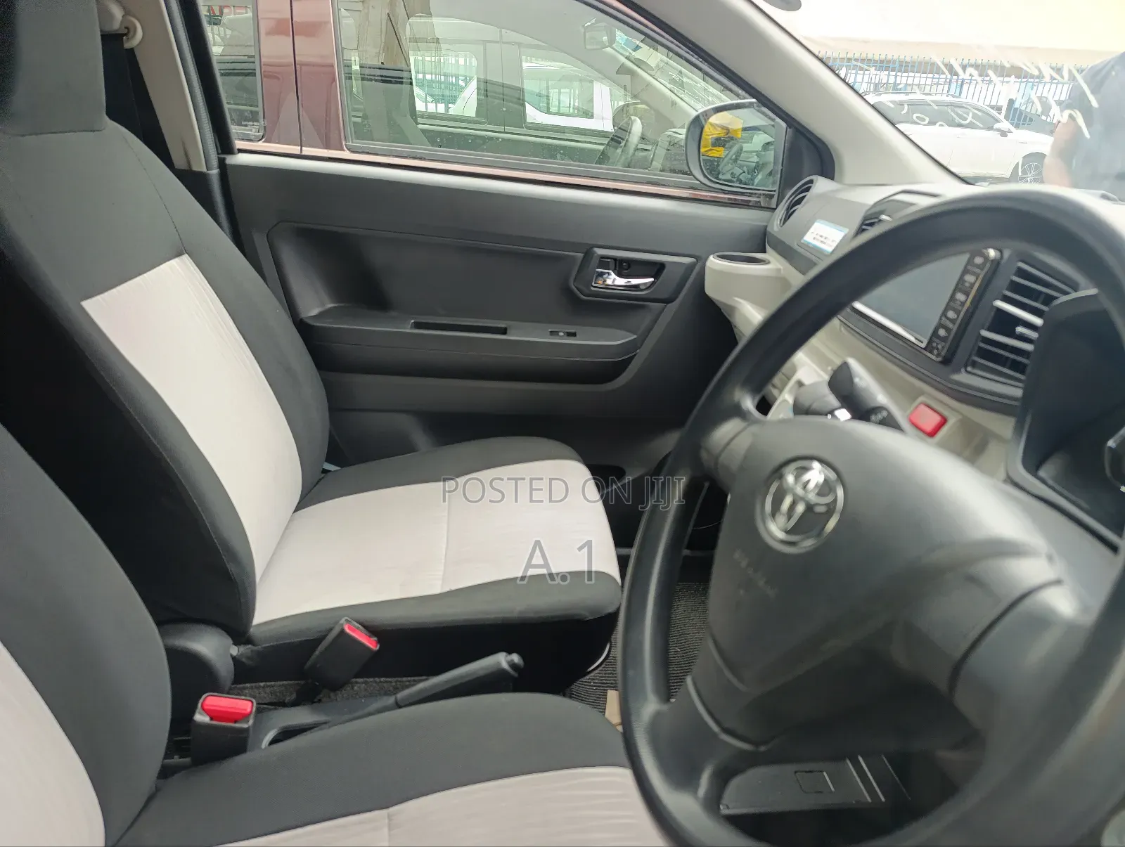 Toyota Pixis Epoch 2019 Black