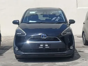 Toyota Sienta 1.5 Hybrid FWD 2019 Black
