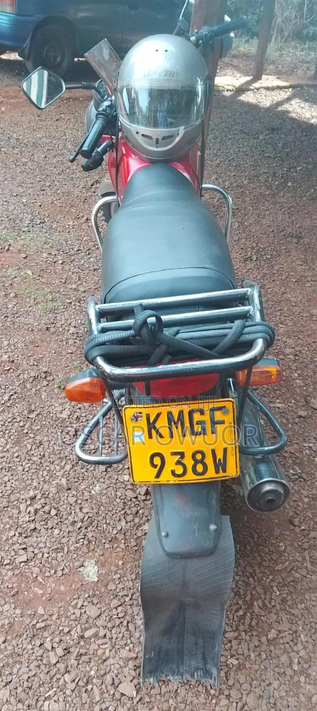 Hero Hunter 100 2023 Red - main view