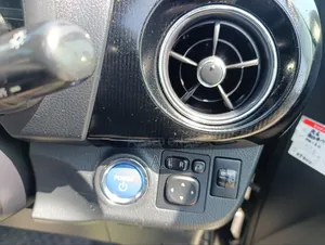 Toyota Vitz 1.5 FWD Hybrid 5dr 2019 Black