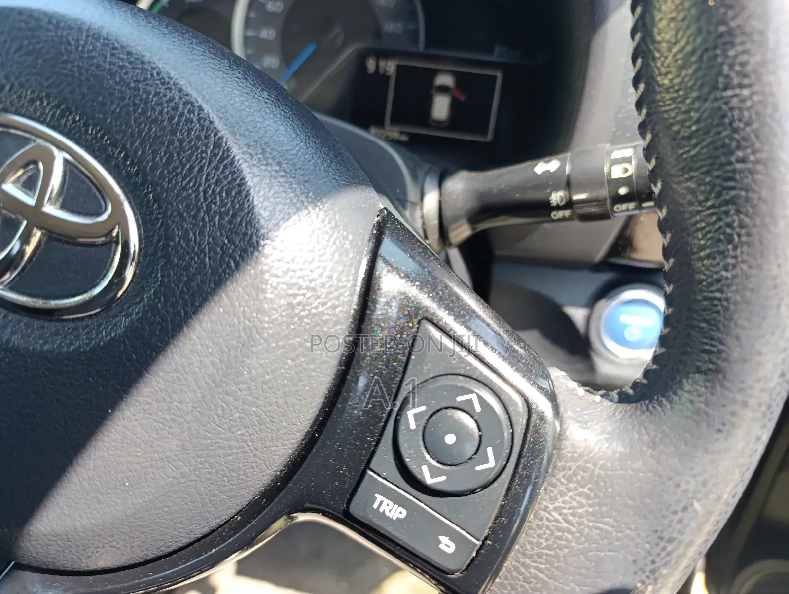 Toyota Vitz 1.5 FWD Hybrid 5dr 2019 Black