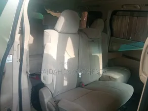 Toyota Alphard 3.5 Petrol FWD 2008 Beige