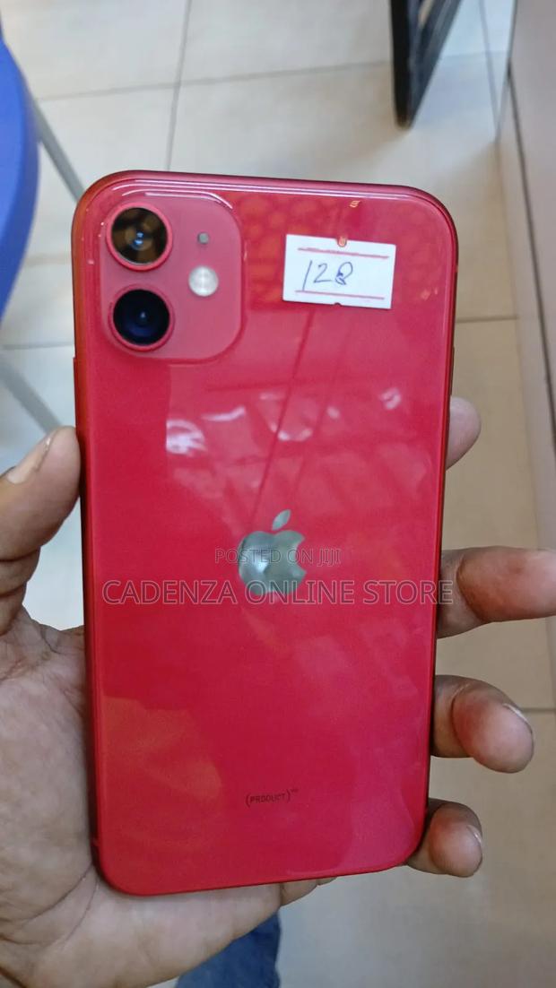 Apple iPhone 11 128 GB - main view