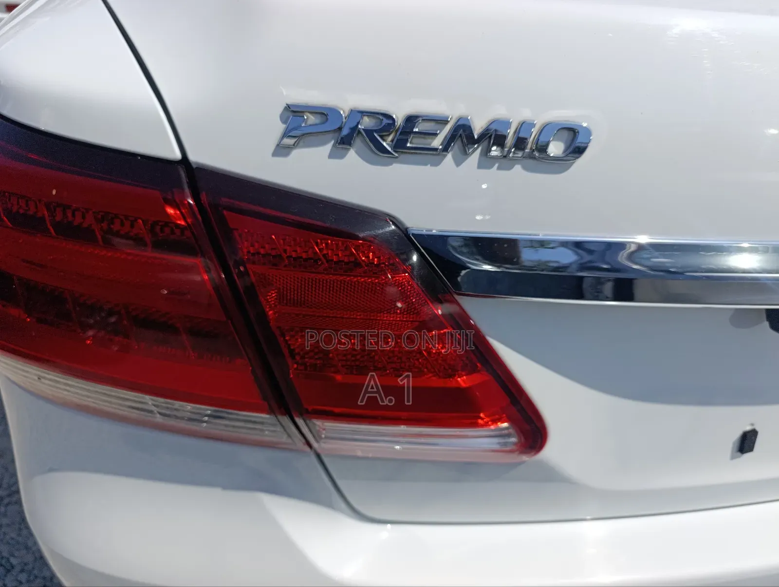 Toyota Premio 1.8 FWD 2019 White