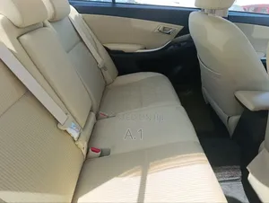 Toyota Premio 1.8 FWD 2019 White
