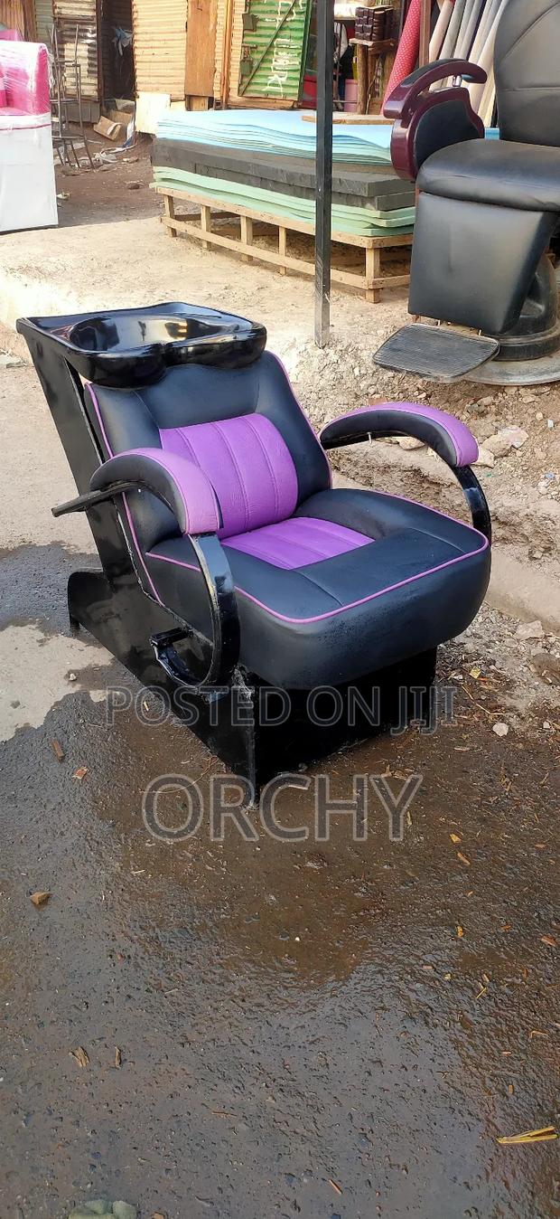 Comfortable Salon Sink - thumbnail 2