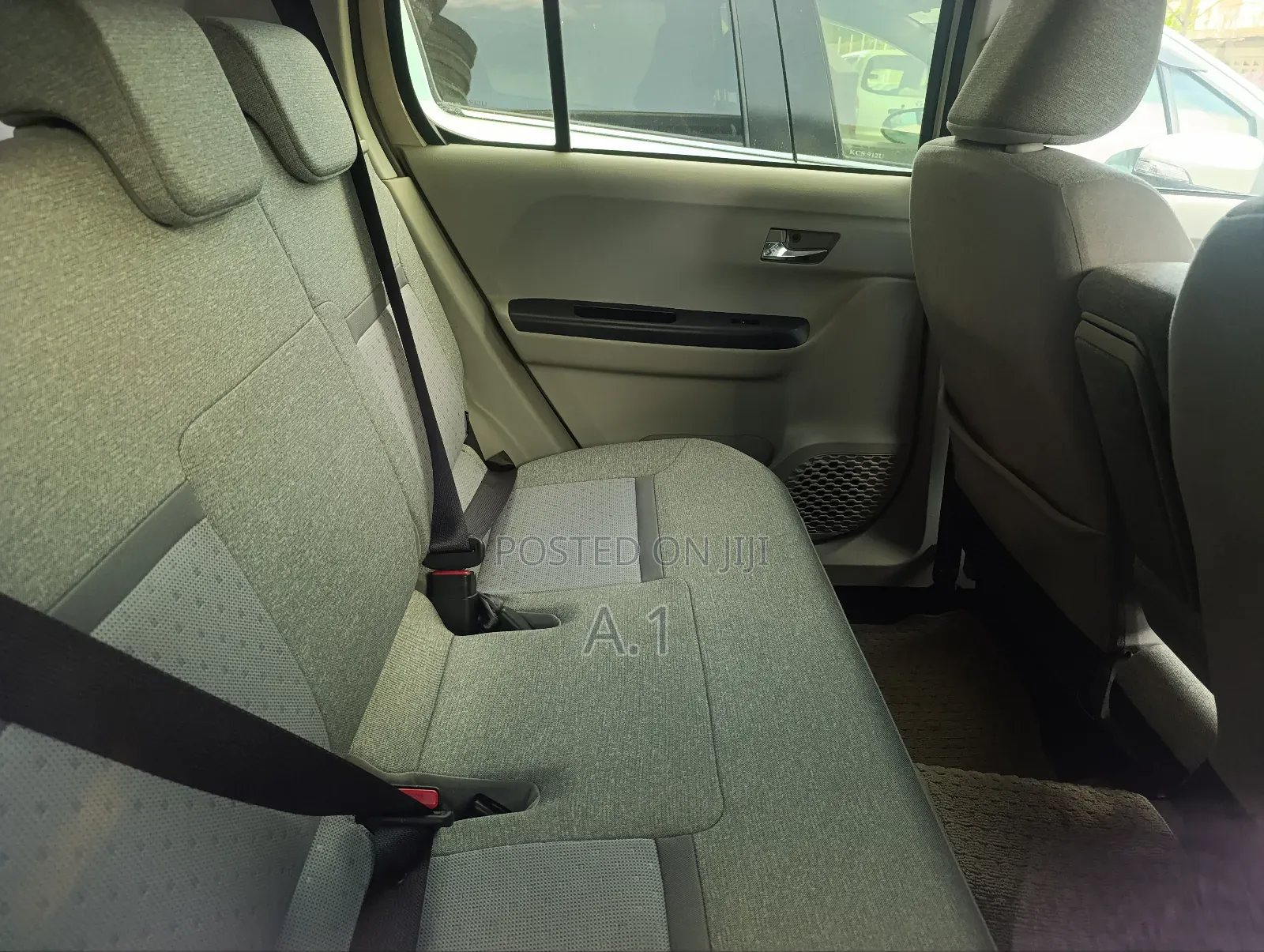 Toyota Passo 1.0 FWD 2018 Beige