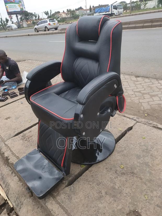 Reclining Kinyozi Chair - main view