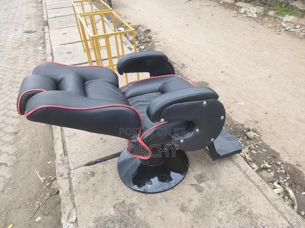 Reclining Kinyozi Chair - thumbnail 2