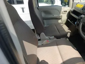Suzuki Every Wagon 2018 White