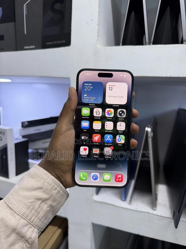 Apple iPhone 14 Pro Max 256 GB Black - thumbnail 3