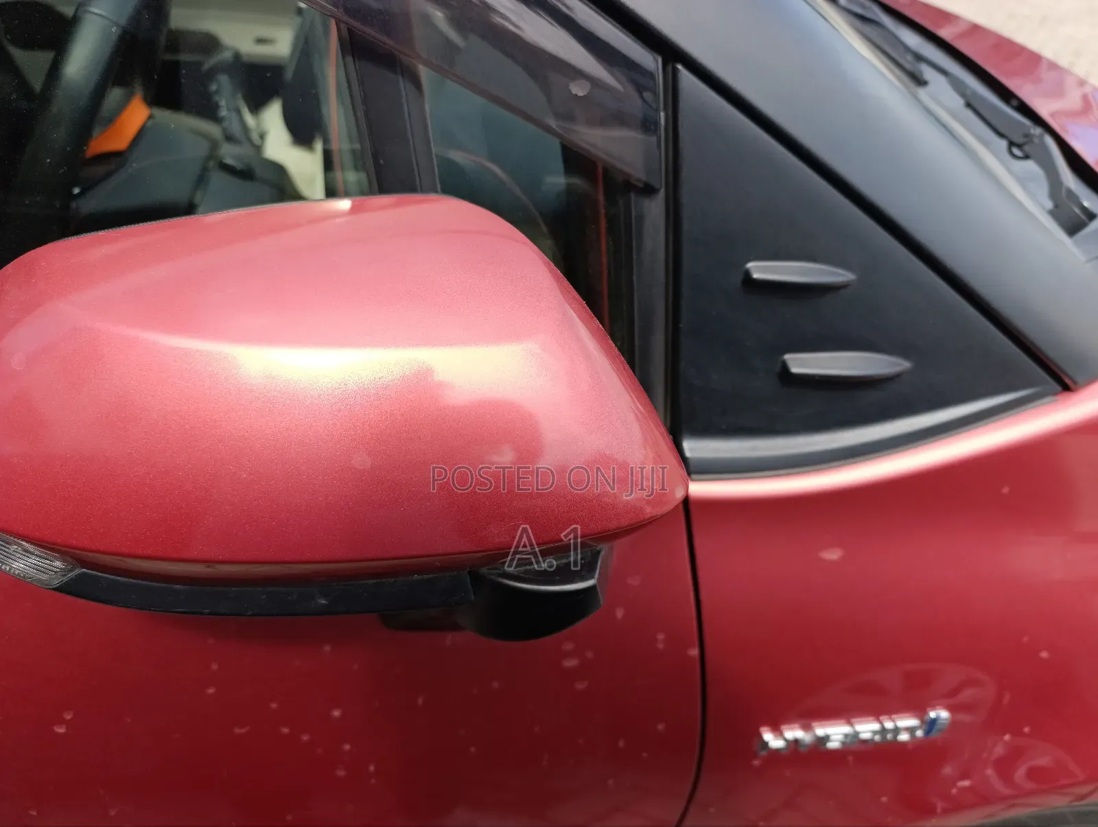 Toyota Sienta 1.5 Hybrid FWD 2019 Red