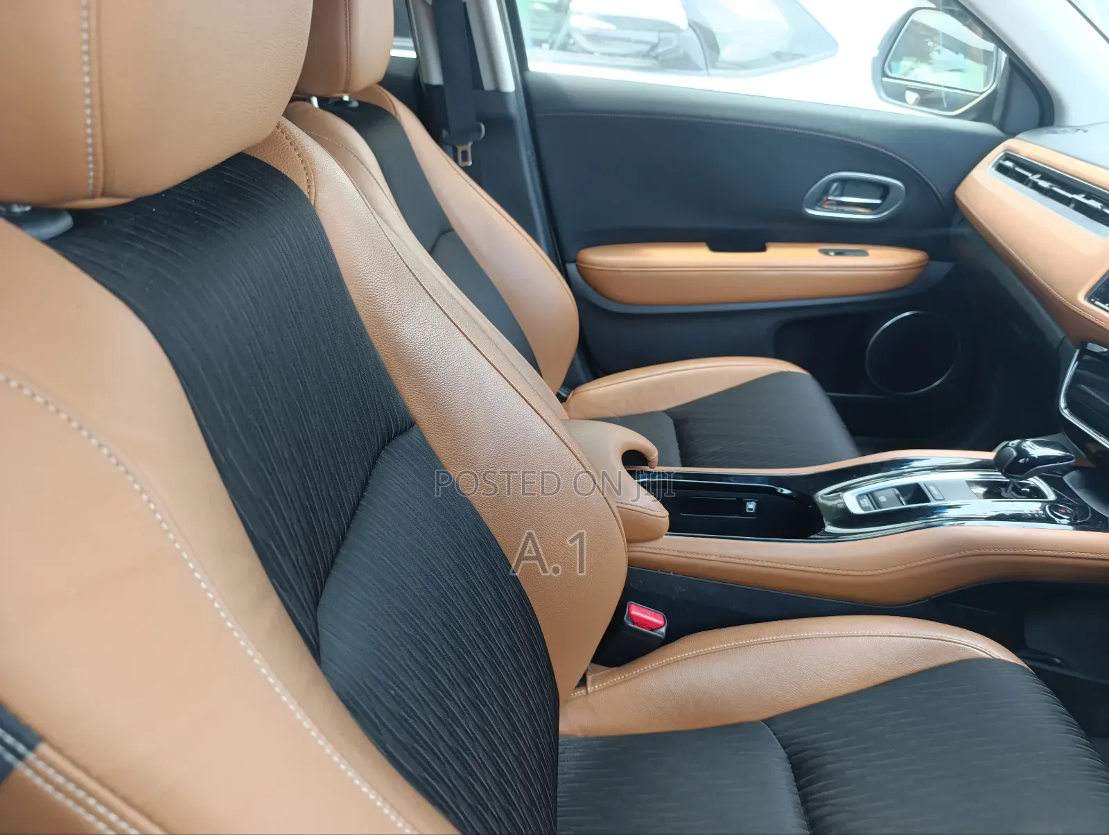 Honda Vezel 1.5 Hybrid 2WD 2019 White