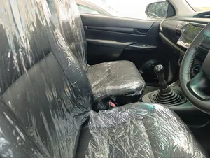 Toyota Hilux Revo Single Cab Deisel 2.4 RWD 2019 Silver