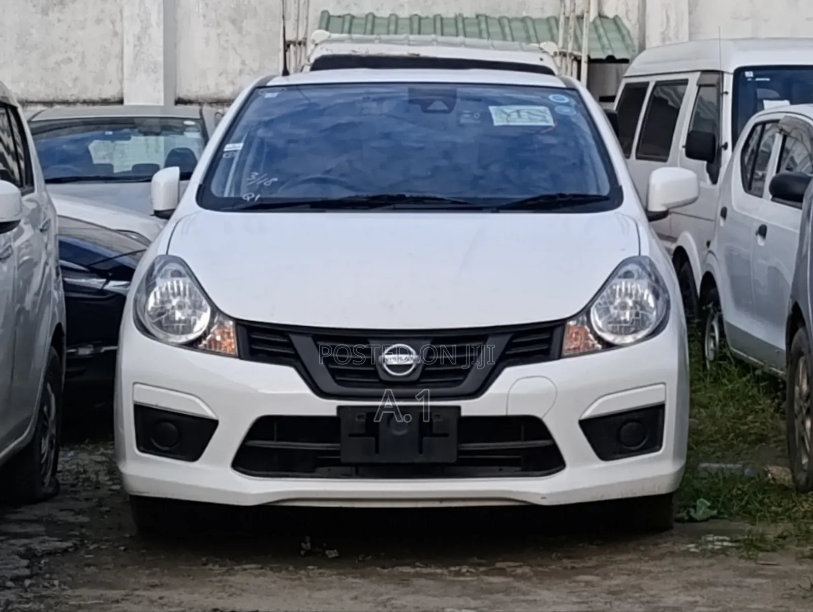 Nissan Advan 2018 White