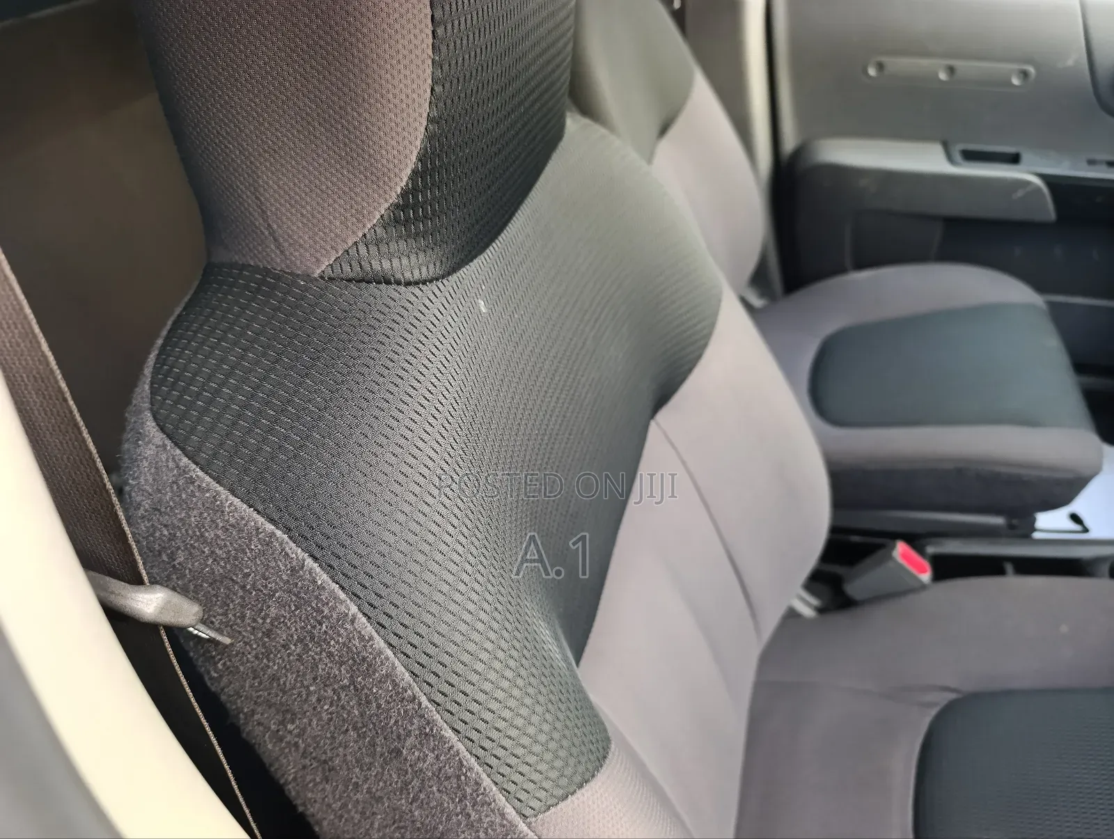 Nissan Advan 2018 White