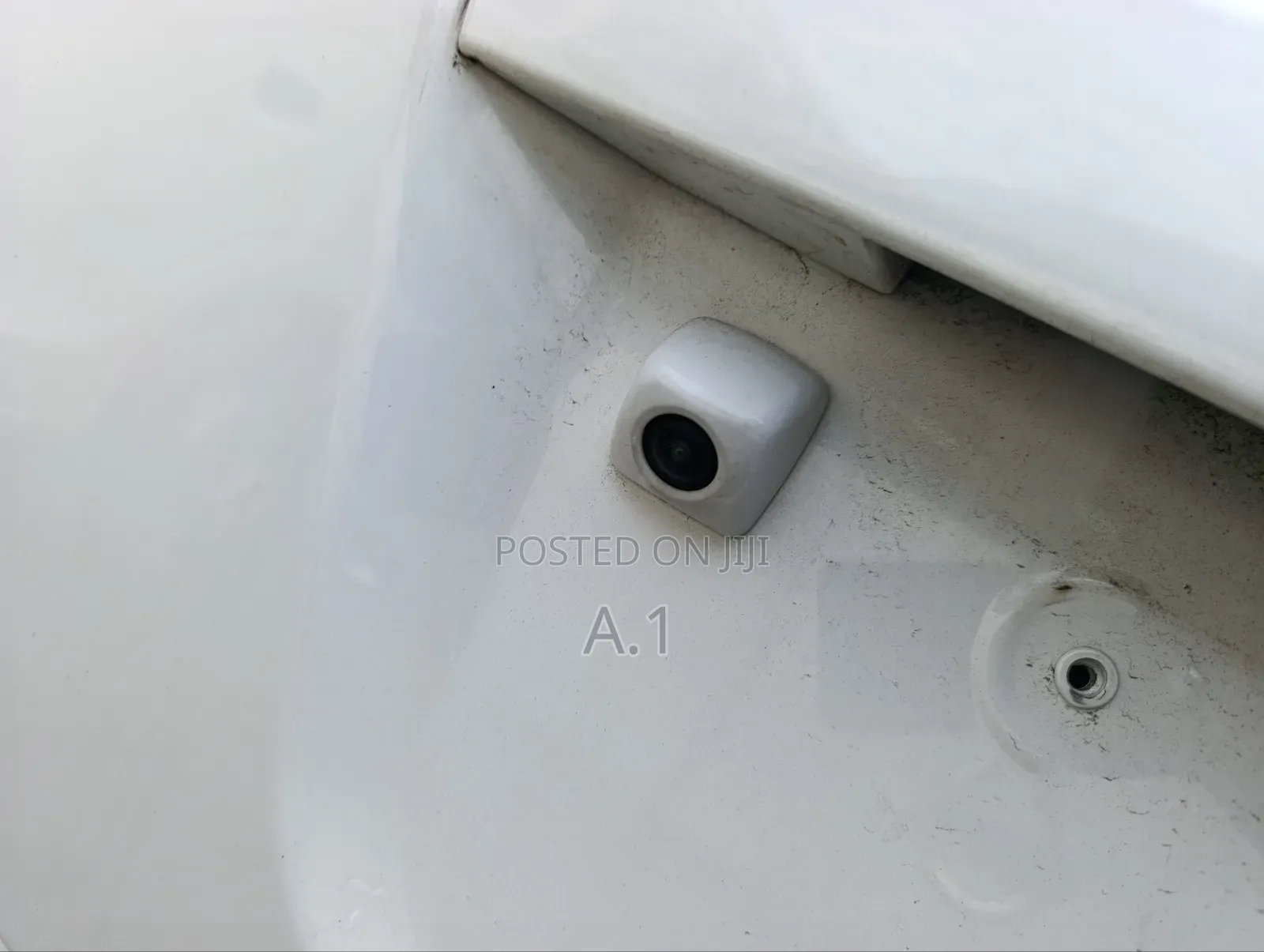 Nissan Advan 2018 White