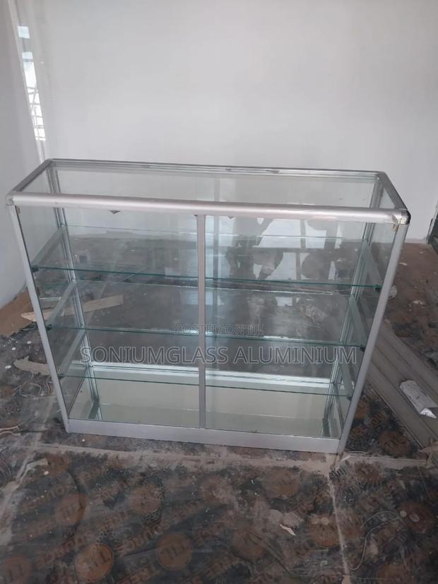 Display Cabinet - main view