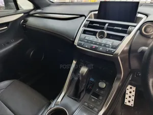 Lexus NX 200 FWD 2019 White