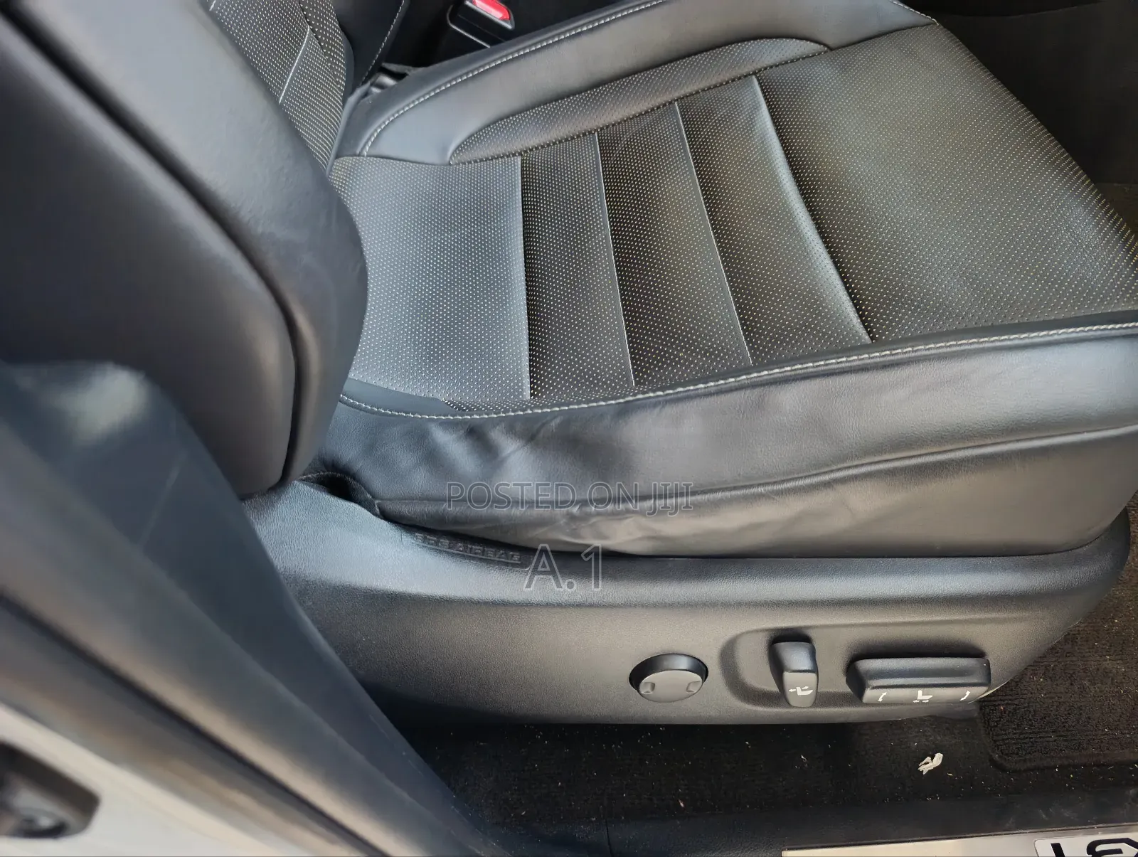 Lexus NX 200 FWD 2019 White