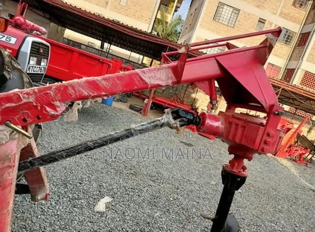 Post Hole Digger - thumbnail 7