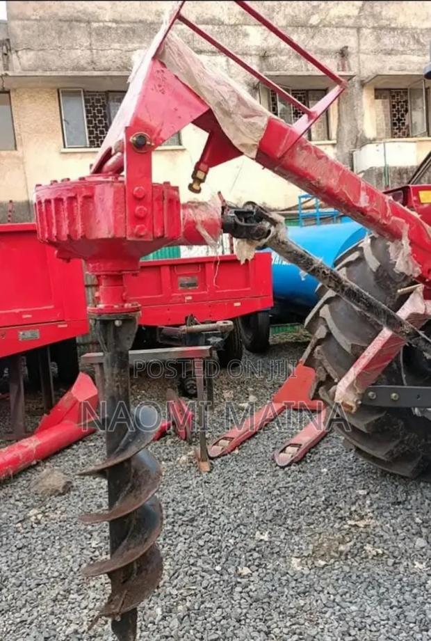 Post Hole Digger - thumbnail 9