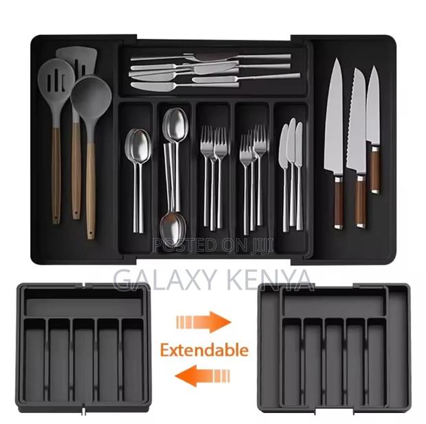 Expandable Cutlery Drawer Organizer - thumbnail 2