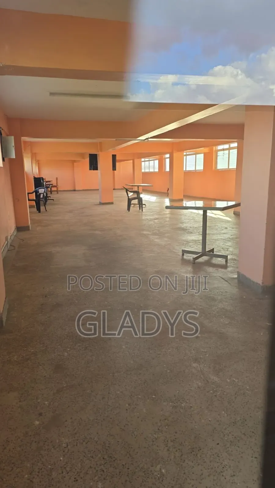 Fully Equipped Petrol Station on an 1.1 Acre