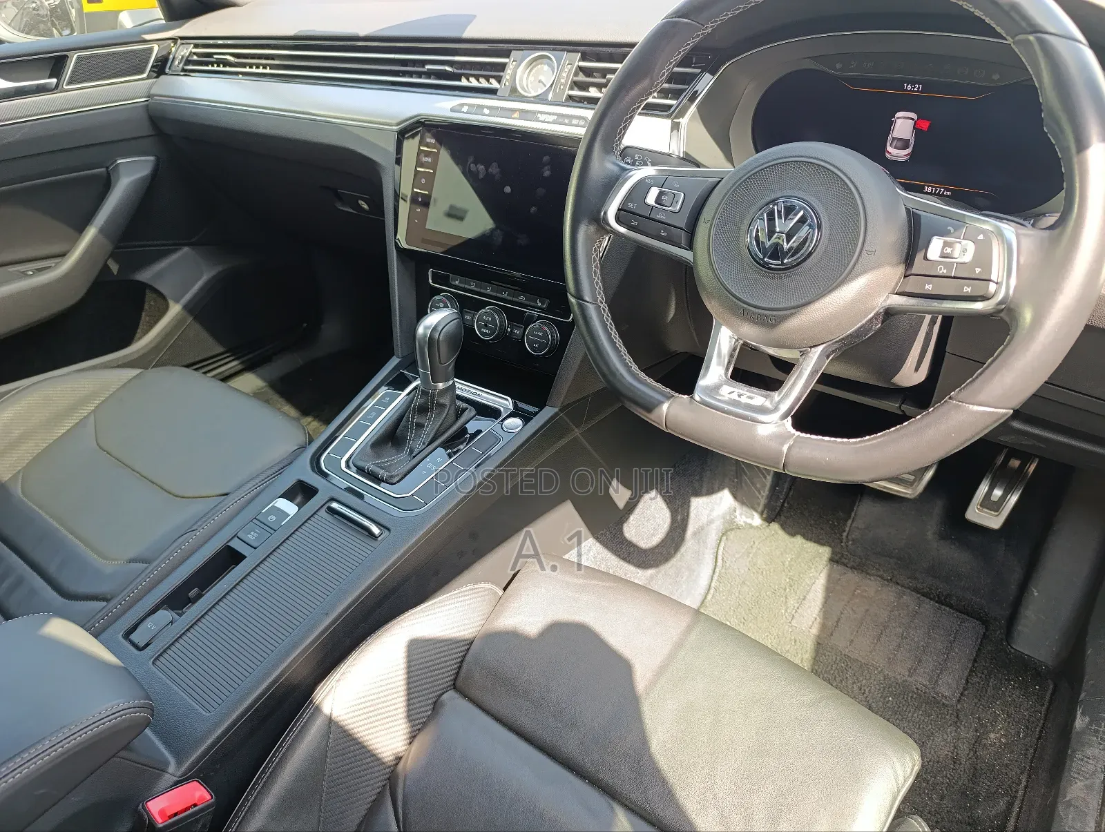 Volkswagen Arteon 2.0T SE R-Line w/19 AWD 4MOTION 2019 Black