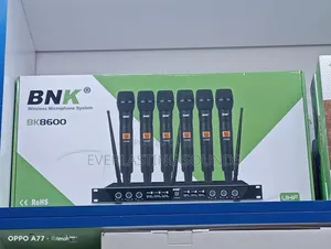 BNK Bk8600 Wireless Microphone System.