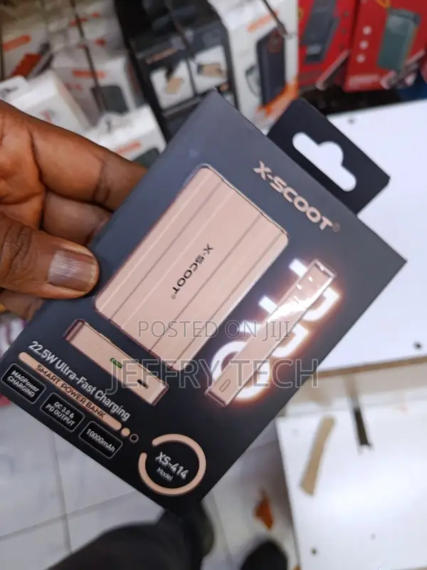 X-Scoot Model Xs-414 Smart Power Bank. 
Capacity: 10,000mah