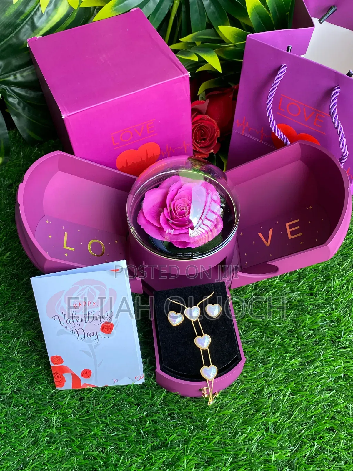 Fancy Valentines Ladies Gift Set