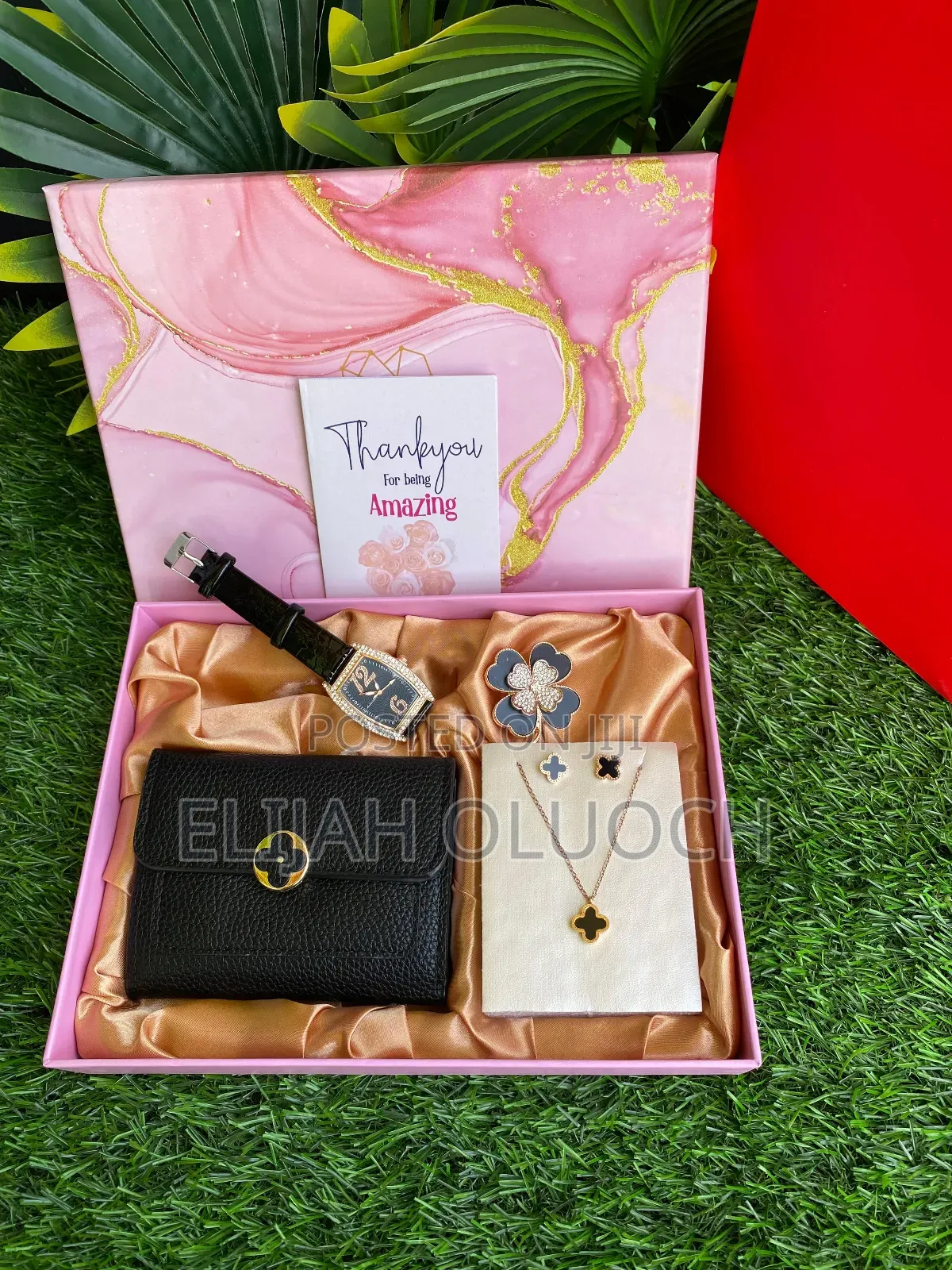 Fancy Valentines Ladies Gift Set