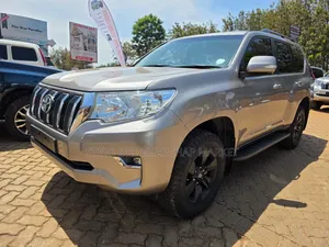 Toyota Land Cruiser Prado 3.0 172hp 2019 Silver