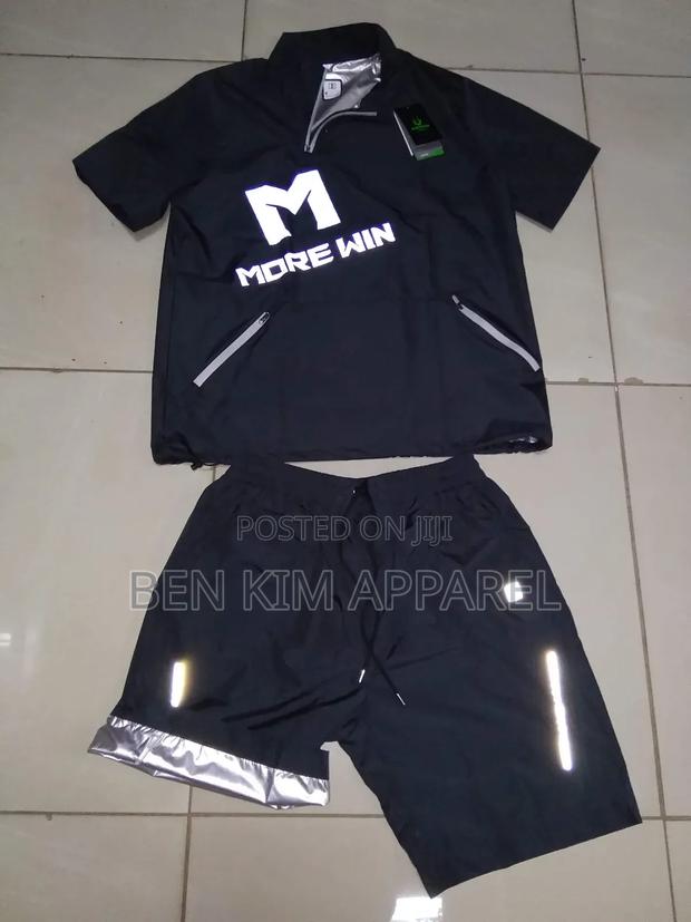 Thermal Heat Gear Top and Shorts Work Out Gym , Running, Walks,