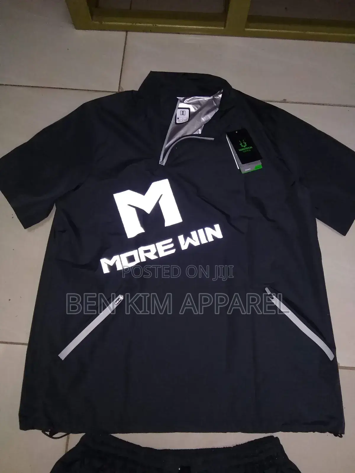 Thermal Heat Gear Top and Shorts Work Out Gym , Running, Walks,